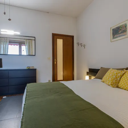 Adriano By Wonderful Italy Apartmán